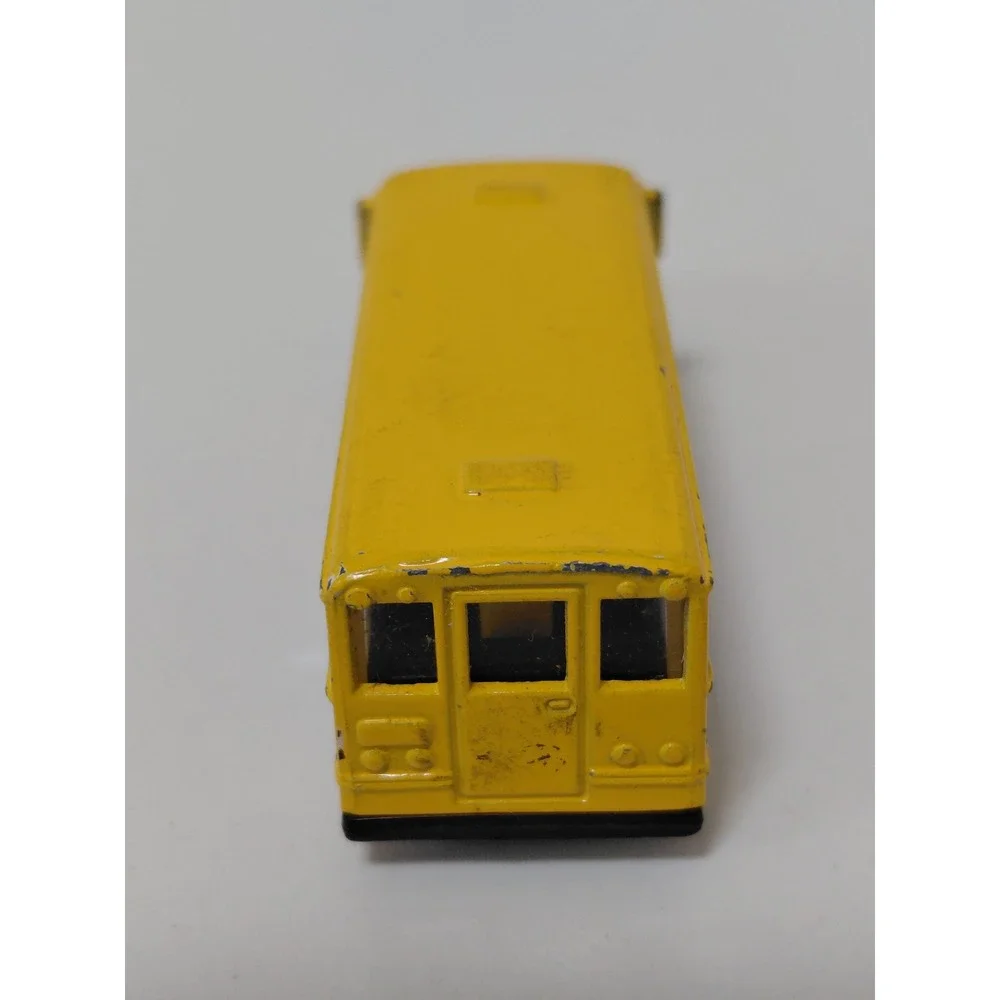 Hot Wheels 1988 School Bus Danger Acid Rock Toxic Yellow Diecast Toy Car